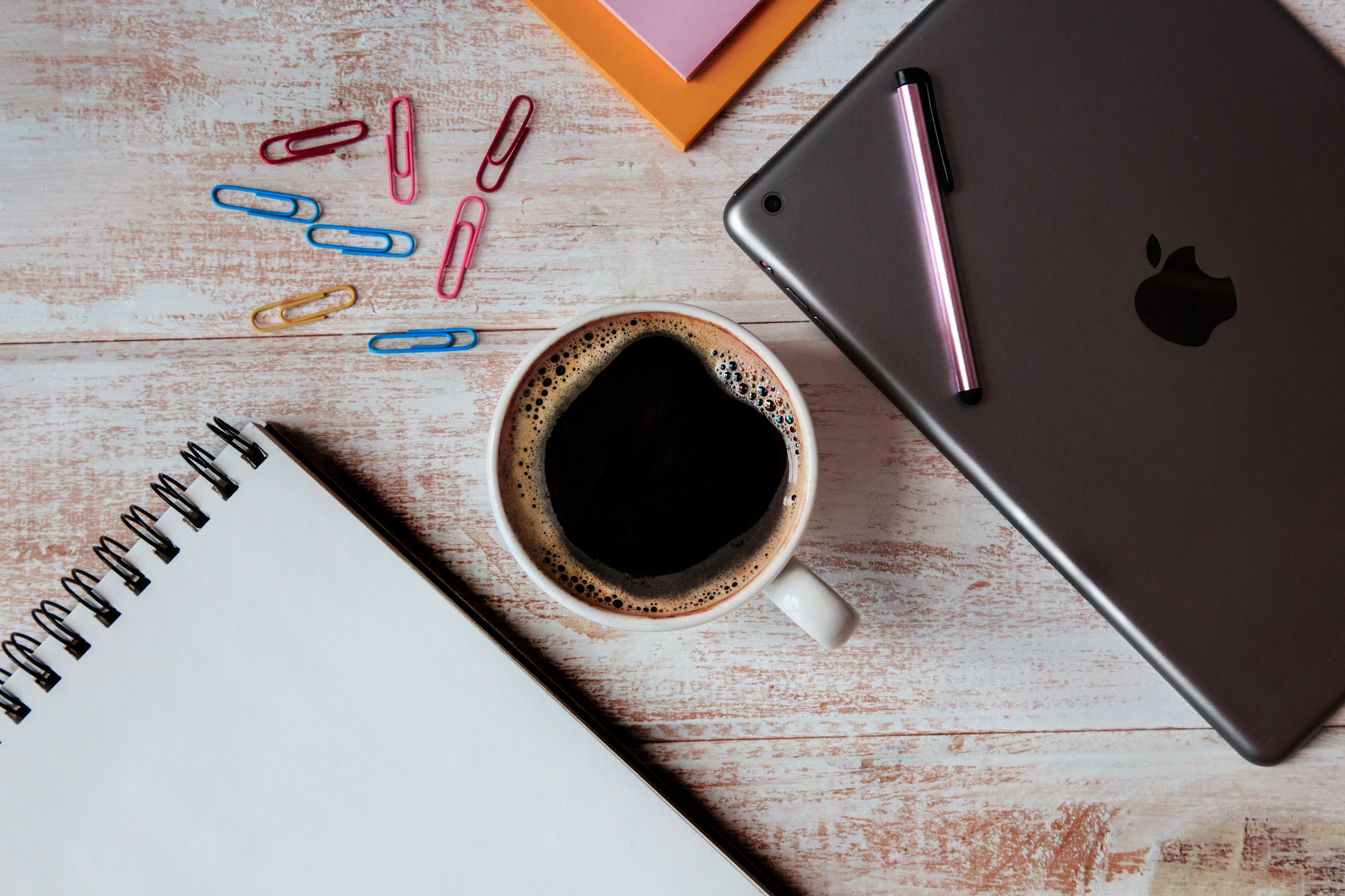 tablet coffee digital entrepreneur