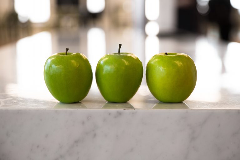 green-apples-snack