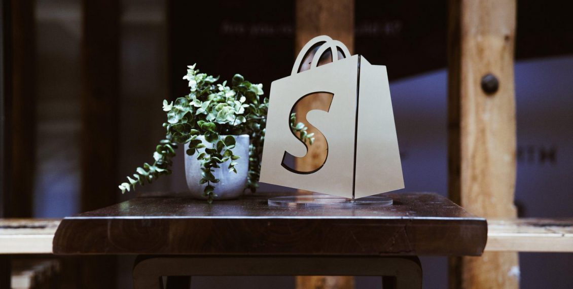 The Shopify logo, a related trademark to Shop Pay
