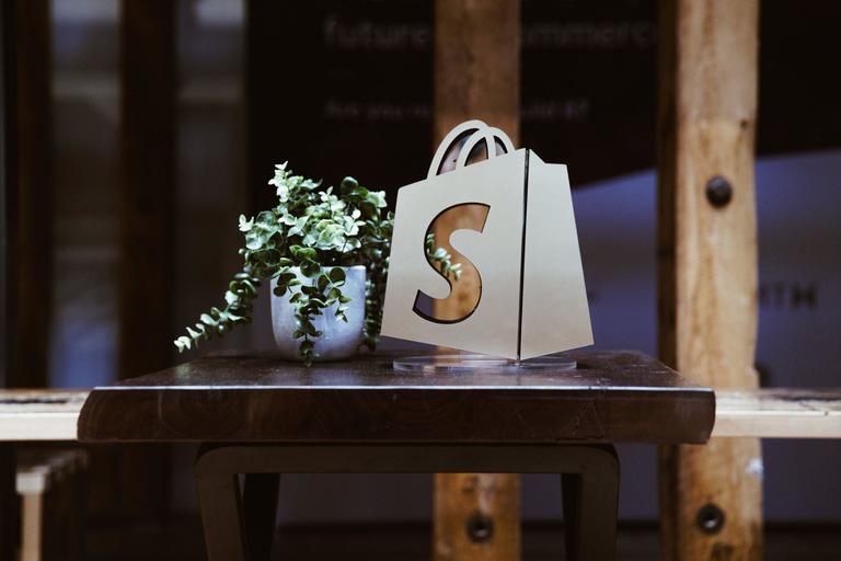 The Shopify logo, a related trademark to Shop Pay